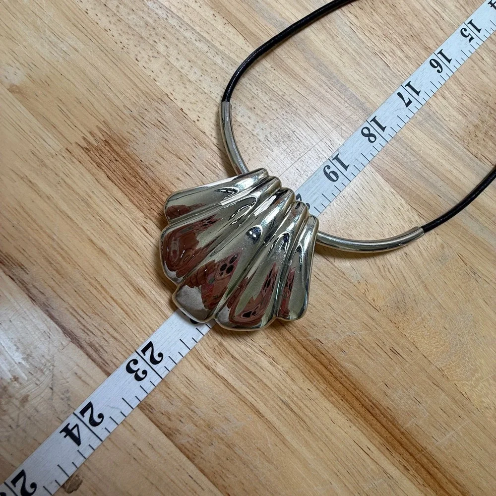 Coastal‎ Nautical Shell Mermaidcore Statement Necklace from Chico's